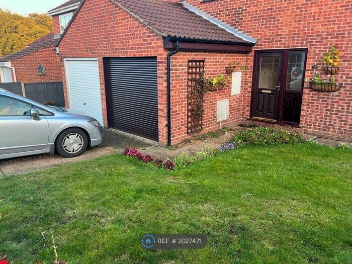 3 Bedroom Detached House To Rent In Maryborough Grove, Colchester, CO2