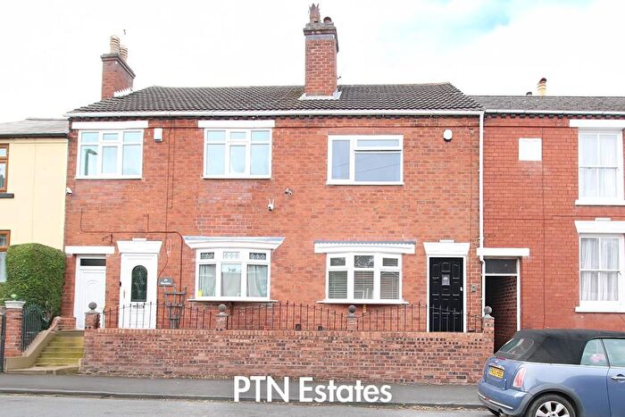 2 Bedroom Property To Rent In Oak Street, Kingswinford, DY6