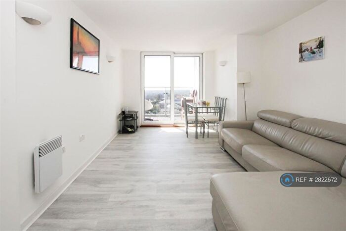1 Bedroom Flat To Rent In New Road, Brentwood, CM14