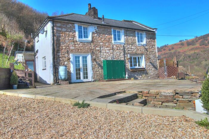 3 Bedroom Cottage For Sale In , Pontypool, NP4