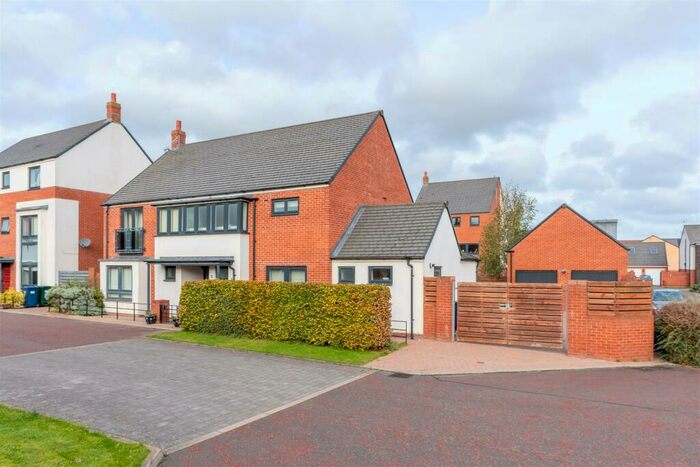 4 Bedroom Detached House To Rent In Learmouth Way, Greenside, Great Park, NE13