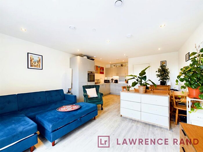 1 Bedroom Flat To Rent In Northolt Road, Harrow, HA2