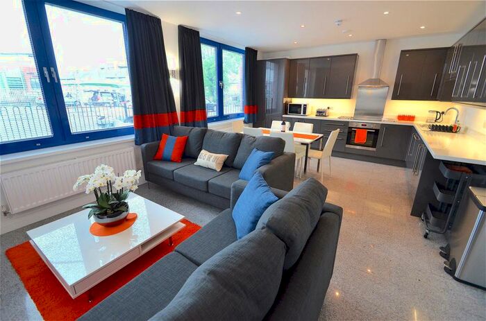 1 Bedroom Flat To Rent In Wollaton Road, Beeston, NG9