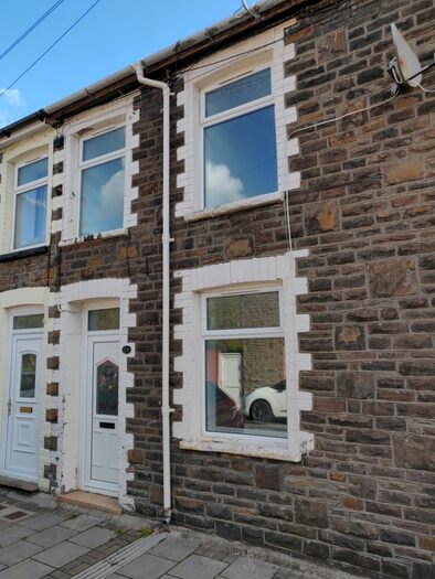 3 Bedroom Terraced House To Rent In Furnace Road, Pontygwaith, CF43