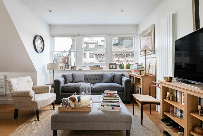 2 Bedroom Flat To Rent In St John St, London, EC1M