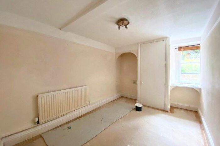 1 Bedroom Flat To Rent In Cirencester Road, Cheltenham, GL53