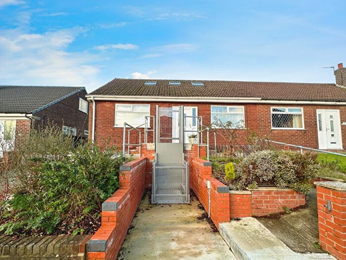 3 Bedroom Bungalow For Sale In Milbourne Road, Bury, BL9