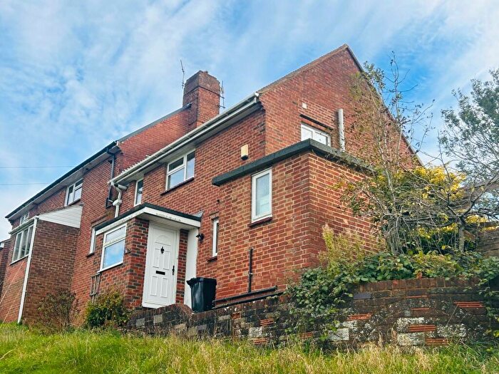 3 Bedroom House To Rent In Auckland Drive, Brighton, BN2