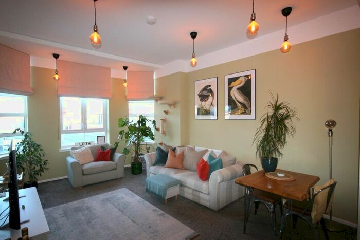 1 Bedroom Flat To Rent In Arneil Place, Edinburgh, EH5