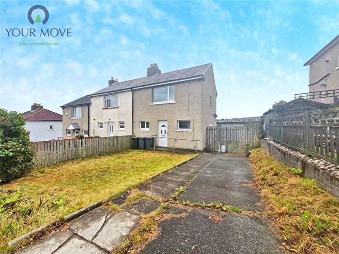2 Bedroom End Of Terrace House To Rent In Braithwaite Avenue, Keighley, West Yorkshire, BD22
