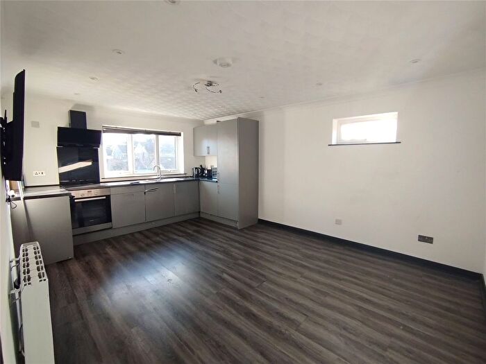 2 Bedroom Maisonette To Rent In Burmer Road, Peterborough, Cambridgeshire, PE1