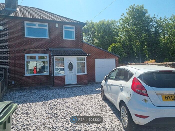 3 Bedroom Semi-Detached House To Rent In Whitebank Avenue, Stockport, SK5