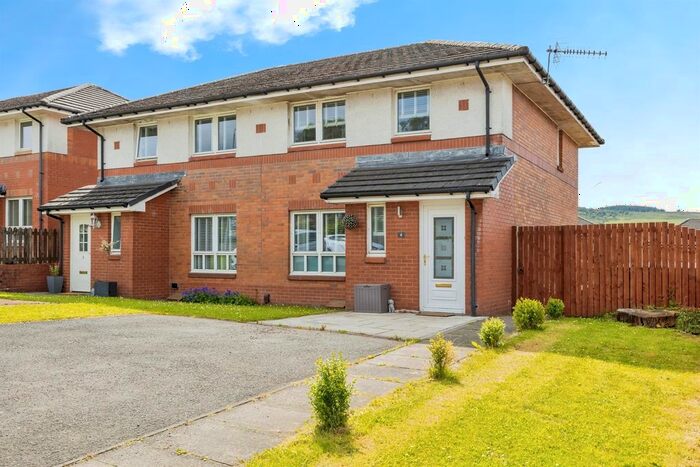 3 Bedroom Semi-Detached House For Sale In Roy Young Avenue, Balloch, Alexandria, G83