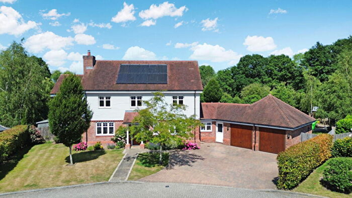 6 Bedroom Detached House For Sale In Nursery Gardens, Lingfield, RH7