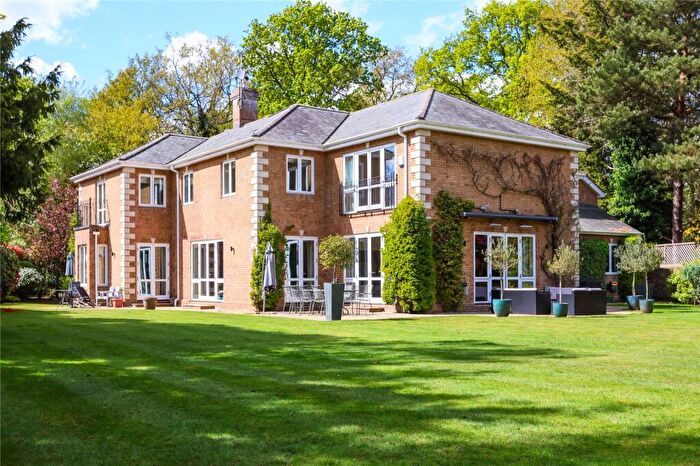 6 Bedroom Detached House For Sale In Albury Road, Burwood Park, Walton-on-Thames, Surrey, KT12