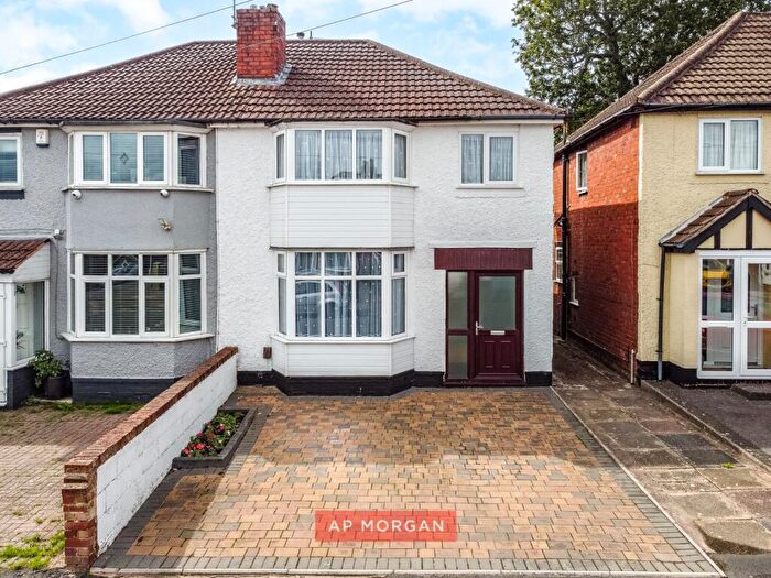 3 Bedroom Semi-Detached House For Sale In Richmond Road, Rubery, Rednal, Worcestershire, B45
