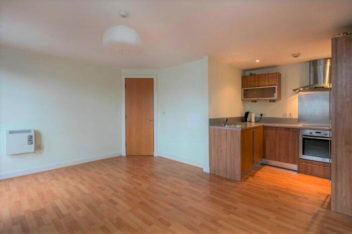 1 Bedroom Flat To Rent In Brunswick Court, London, SE1