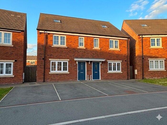 4 Bedroom Property For Sale In Willow Brook, Daventry, NN11