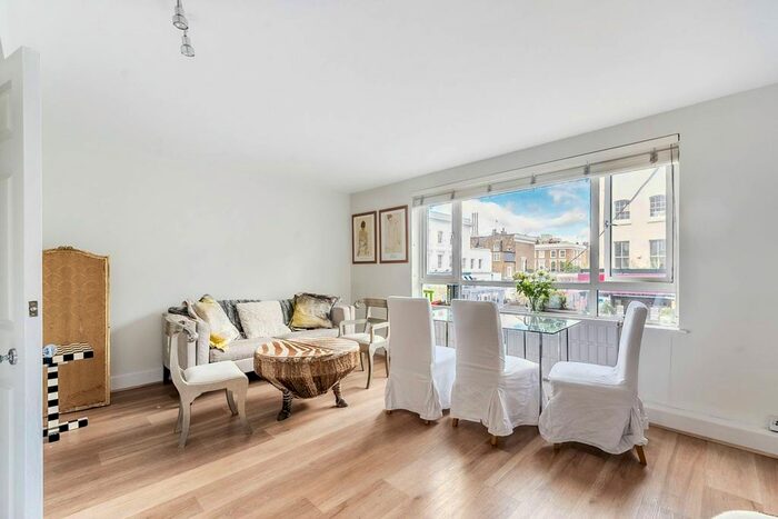 3 Bedroom Flat To Rent In Kings Road, Chelsea, London, SW10