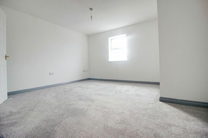 2 Bedroom Apartment To Rent In Boatman Close, Swindon, SN25