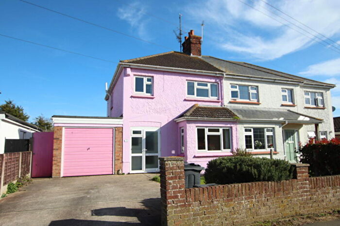 4 Bedroom Semi-Detached House For Sale In Upper Branston Road, Clacton On Sea, CO15