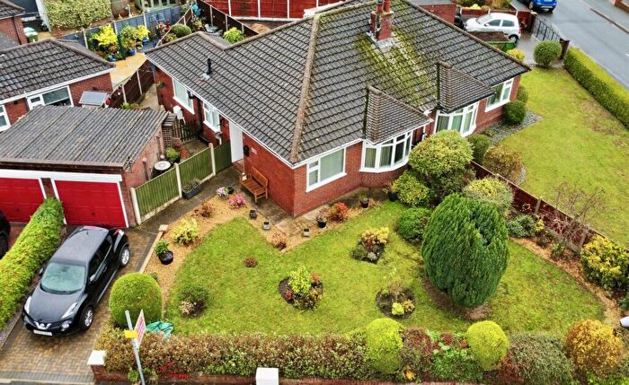 2 Bedroom Semi-Detached Bungalow For Sale In Sandringham Road, Wrexham, LL11