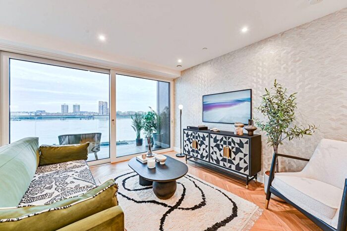 2 Bedroom Flat For Sale In Royal Arsenal Riverside, Woolwich, SE18