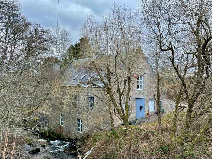 Detached House For Sale In Lower Dess Estate, Aboyne, AB34