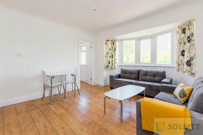 1 Bedroom Flat To Rent In Kendal Road, Willesden Green, London NW10