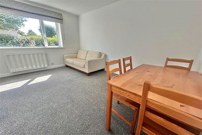 2 Bedroom Flat To Rent In Bude Walk, Manchester, M23