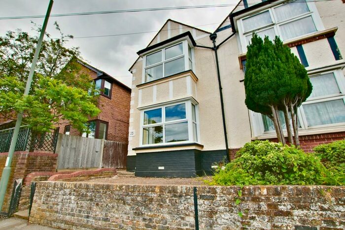 2 Bedroom Semi-Detached House To Rent In Lower Road, Orpington, BR5