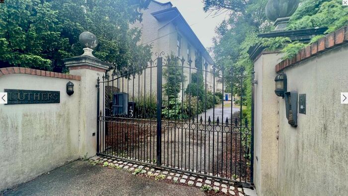 1 Bedroom Property To Rent In Sewardstone Road, London, E4