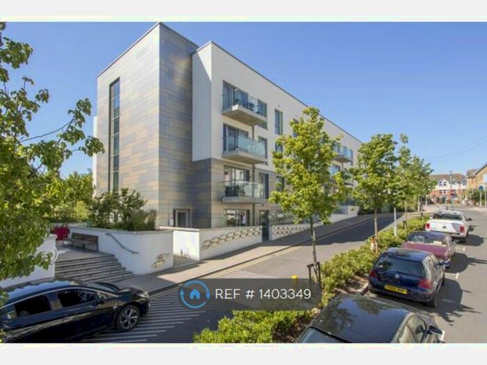 2 Bedroom Flat To Rent In Upper Terrace Road, Bournemouth, BH2