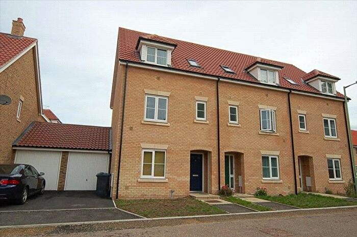 4 Bedroom Terraced House To Rent In Fir Tree Court, Mildenhall, Bury St. Edmunds, Suffolk, IP28