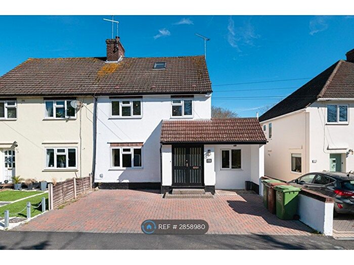 5 Bedroom Semi Detached House To Rent In Rayleigh Road, Hutton, Brentwood, CM13