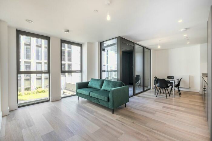1 Bedroom Apartment To Rent In Marshgate Lane, E15