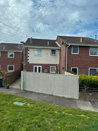 1 Bedroom Terraced House To Rent In Littlemoor Road, Weymouth, DT3