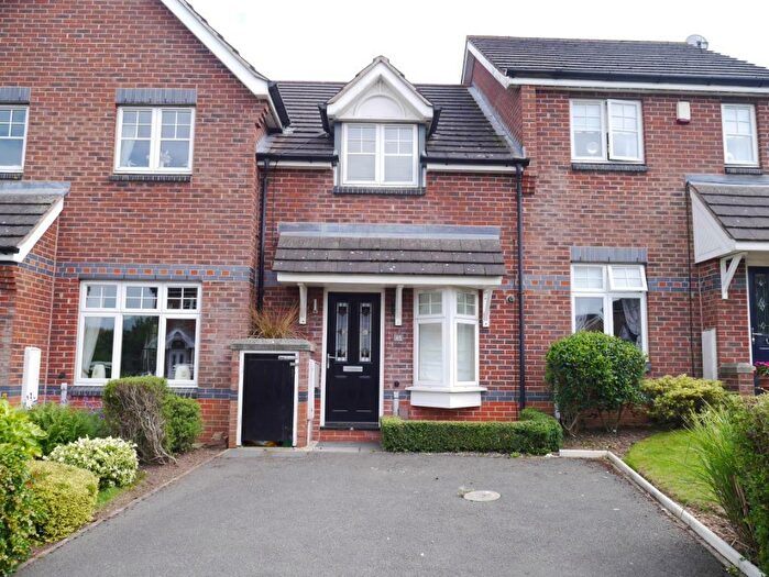 2 Bedroom Town House To Rent In Nightingale Way, Bingham, NG13