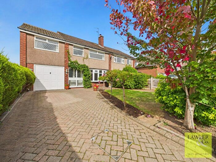 4 Bedroom Semi-Detached House For Sale In Brookside Avenue, Poynton, Stockport, Cheshire, SK12