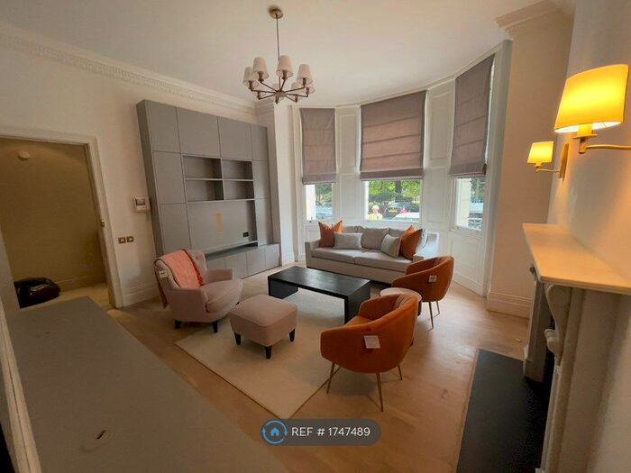 2 Bedroom Flat To Rent In Charlesworth House, London, SW7