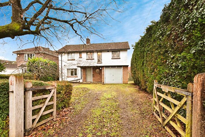 4 Bedroom Detached House For Sale In Vicarage Lane, Shrivenham, Swindon, SN6