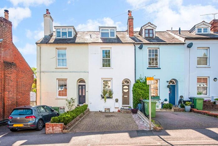 4 Bedroom Terraced House For Sale In Bar End, Winchester, SO23