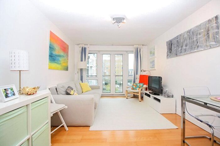 1 Bedroom Flat To Rent In St. Davids Square, Cubitt Town, E14