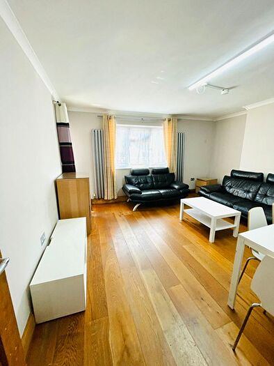 2 Bedroom Flat To Rent In Suffolk Road, Ilford, IG3