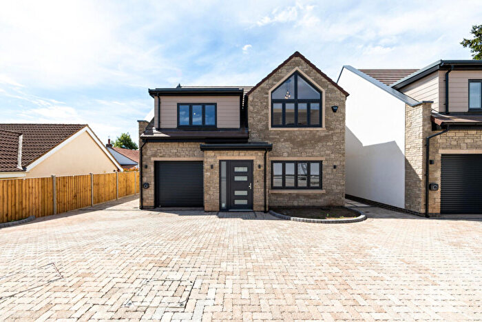 4 Bedroom Detached House For Sale In Cross Keys Court, Bristol, BS15