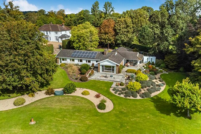 5 Bedroom Detached House For Sale In Hamsey, Lewes, BN8