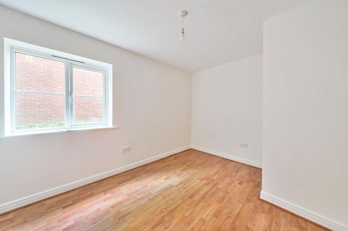 2 Bedroom Apartment To Rent In Rackham Place, North Oxford, OX2