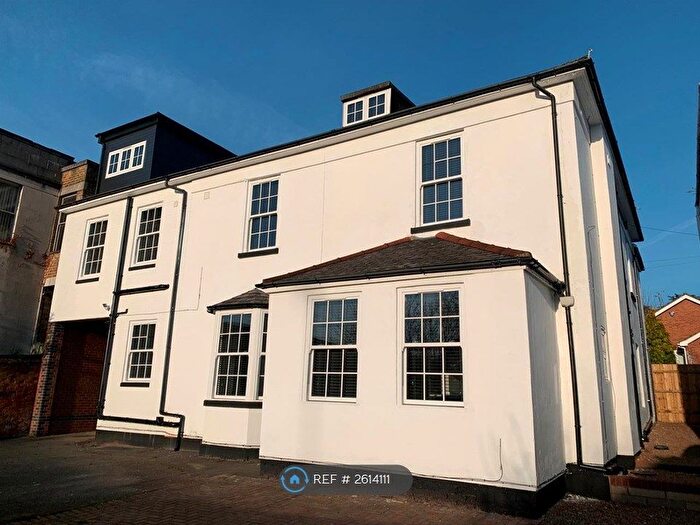 2 Bedroom Flat To Rent In Sherwood Rise, Nottingham, NG7