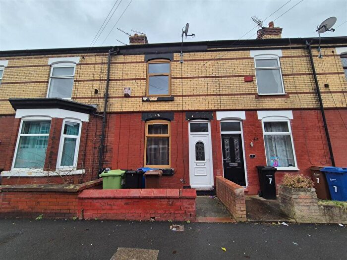 2 Bedroom Terraced House To Rent In Heathside Road, Cheadle Heath, Stockport, SK3