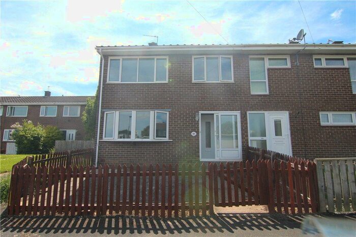 3 Bedroom End Of Terrace House To Rent In Farnham Road, Newton Hall, Durham, DH1